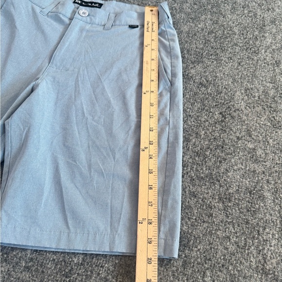 Travis Mathew Shorts Men’s Size 30 Baby Blue Chino Flat Front Performance Golf - Picture 8 of 12